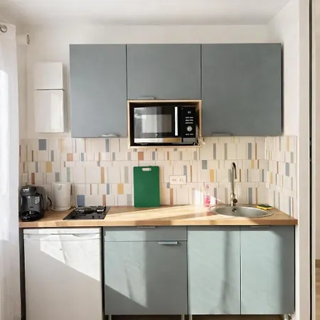 Appartement - Lit Double - Proche Centrex & Disneyland Noisy-le-Grand