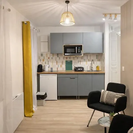 - Lit Double - Proche Centrex & Disneyland Noisy-le-Grand